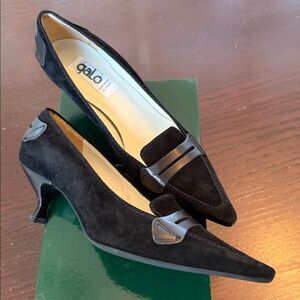 New GALO Elegant Black Suede Heels 8.5